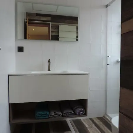 Nautilus Apartament *